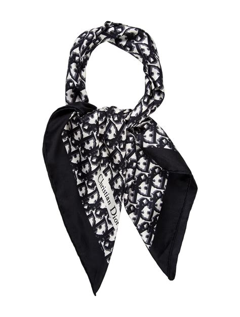 christian Dior oblique scarf